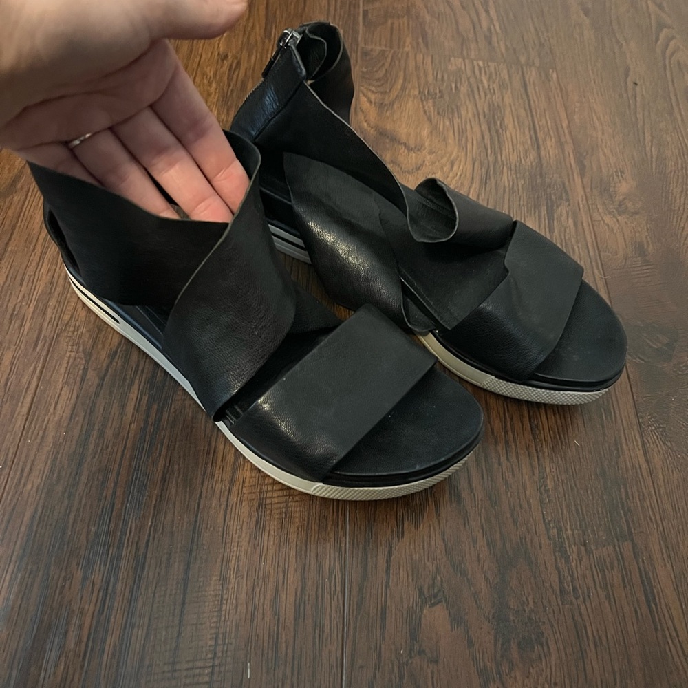 Eileen Fisher Sandals